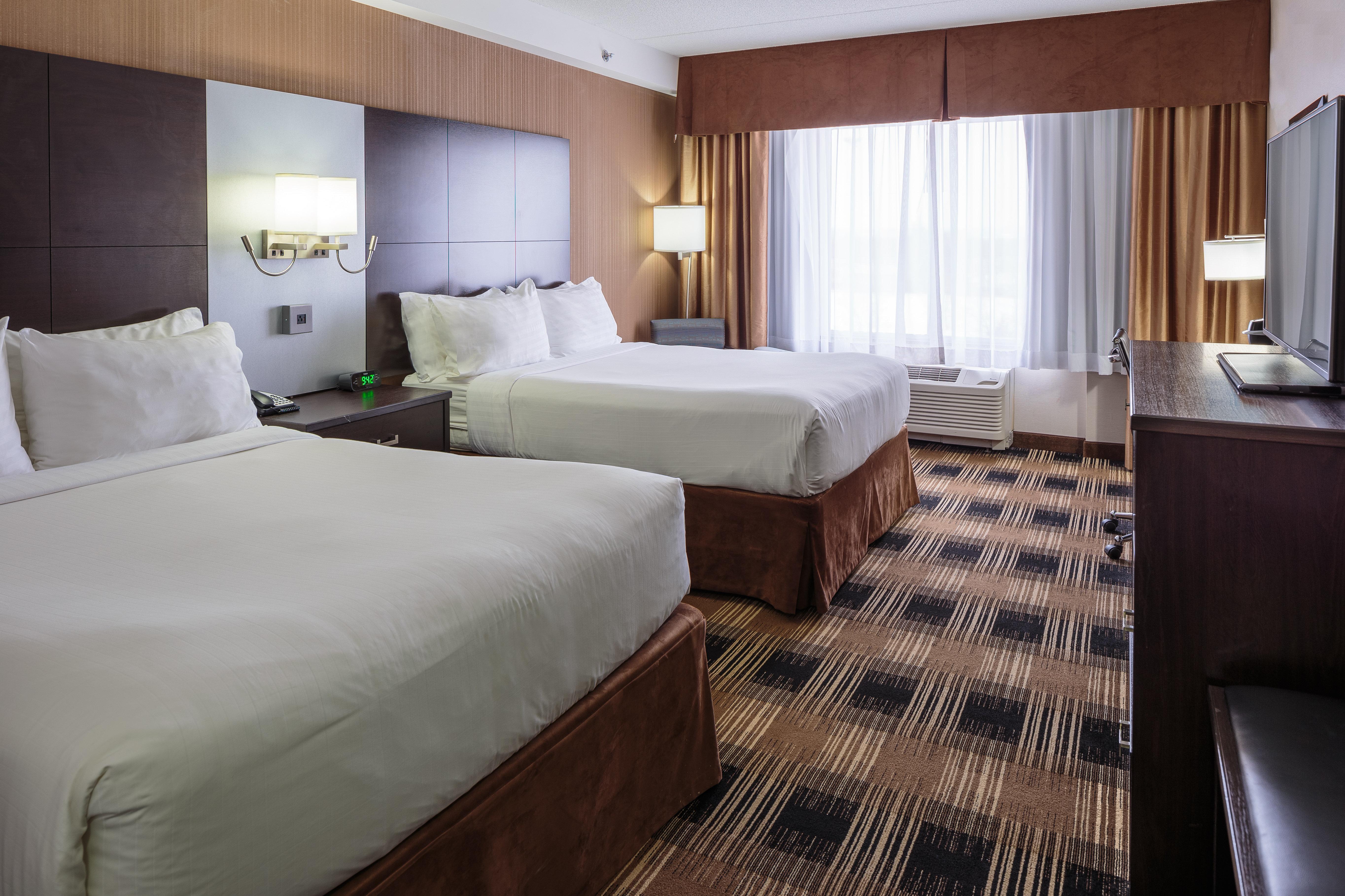 Holiday Inn Express & Suites Ottawa East-Orleans By Ihg Экстерьер фото