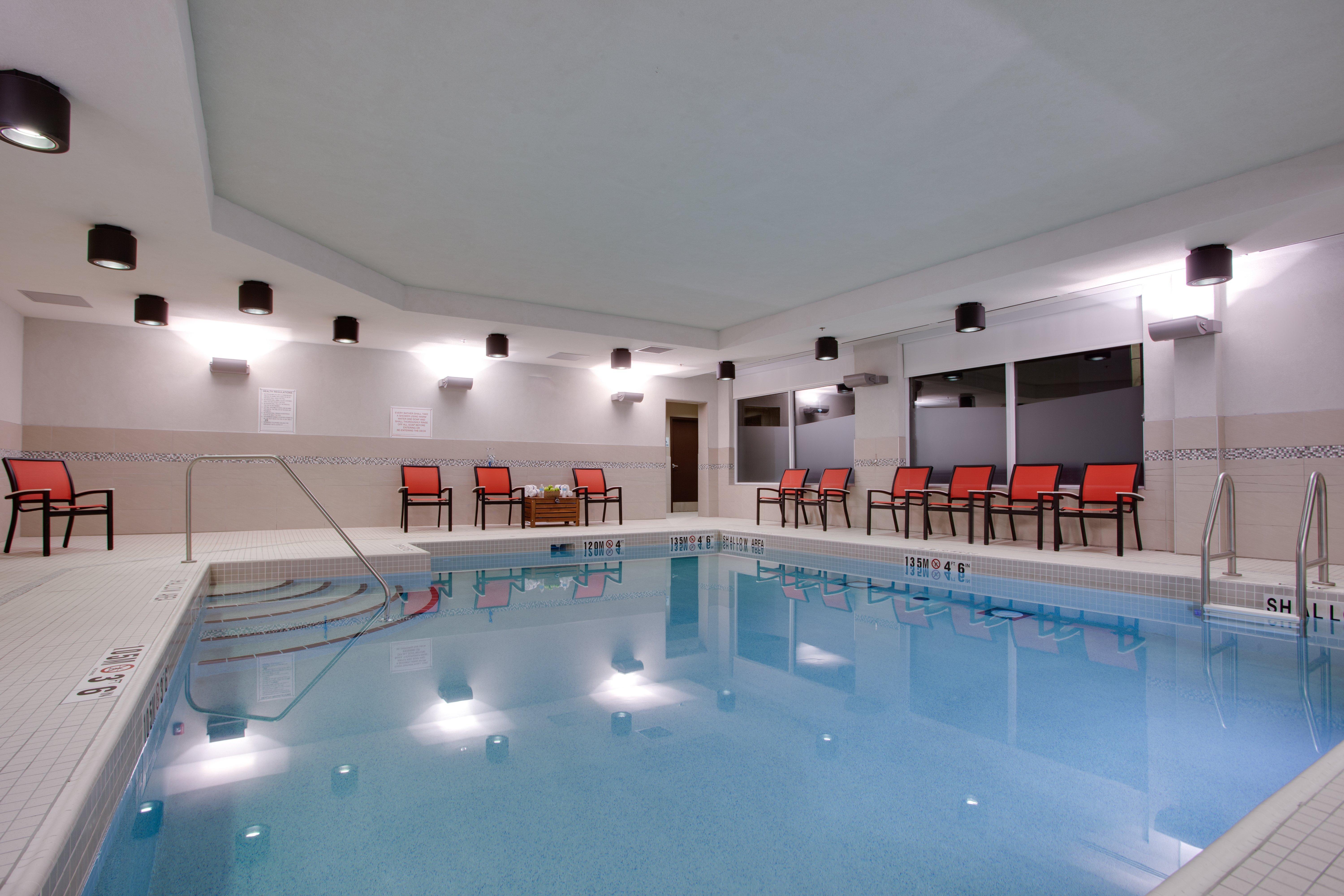 Holiday Inn Express & Suites Ottawa East-Orleans By Ihg Экстерьер фото