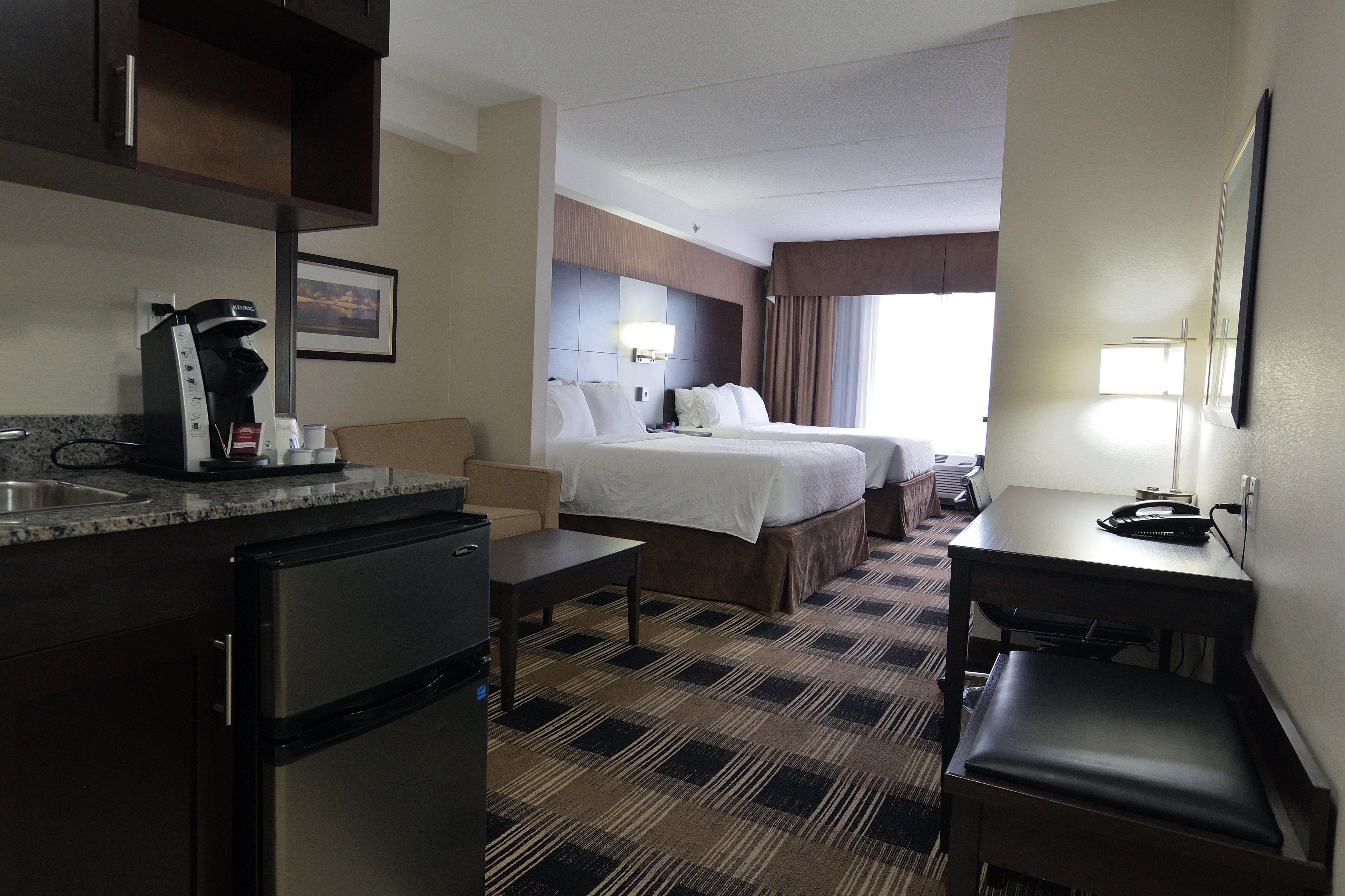 Holiday Inn Express & Suites Ottawa East-Orleans By Ihg Экстерьер фото