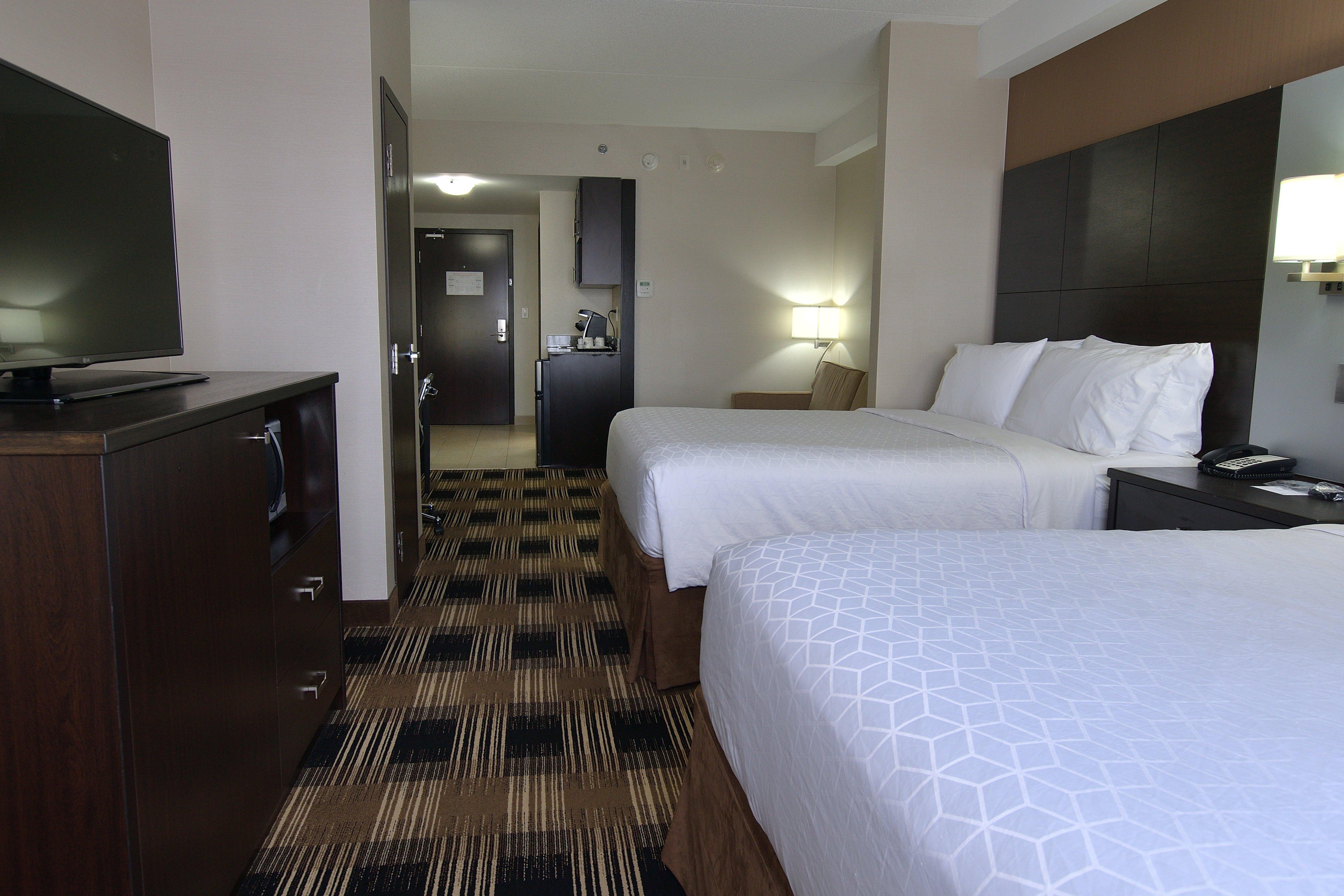 Holiday Inn Express & Suites Ottawa East-Orleans By Ihg Экстерьер фото
